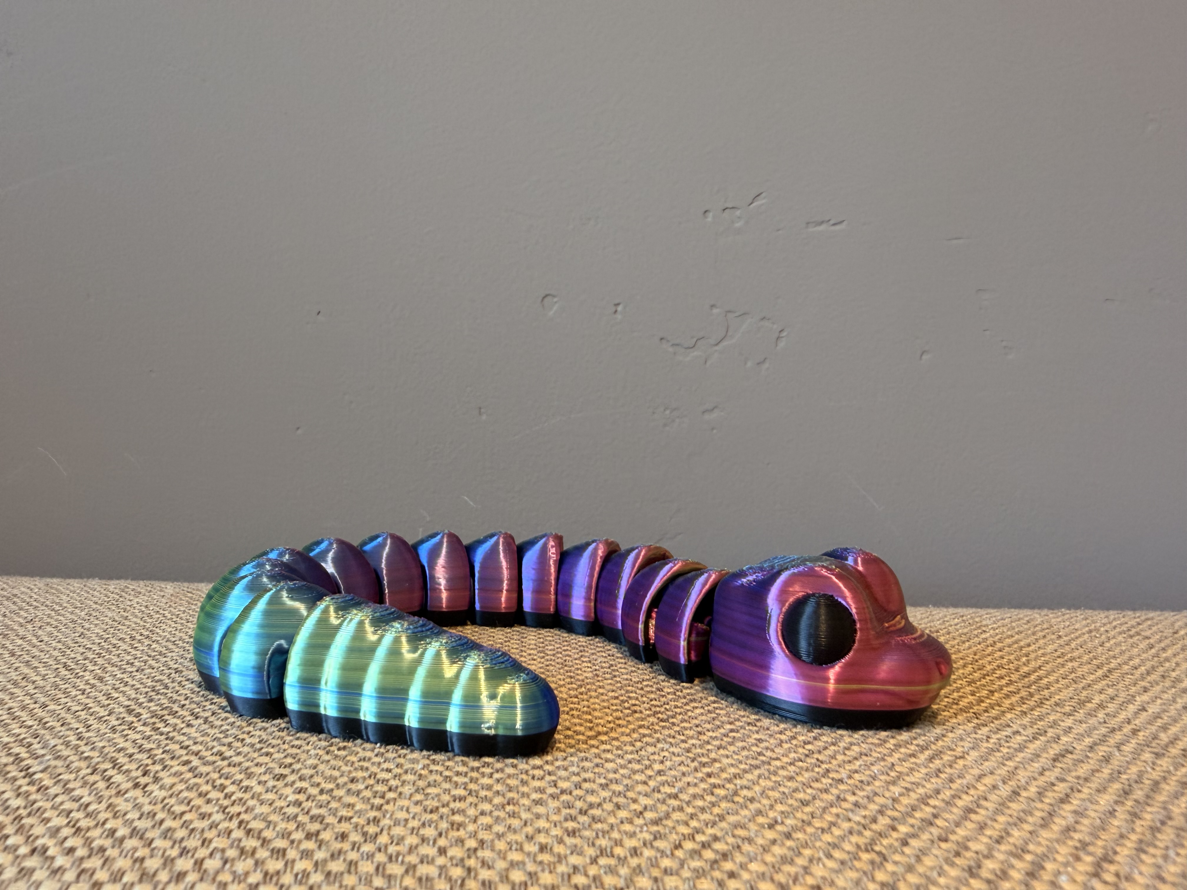 Deep Space Snake - Rainbow